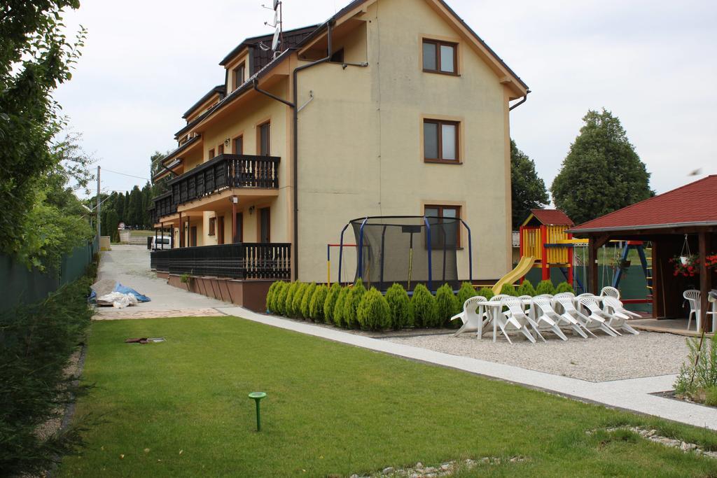Privat Arcadia Apartment Podhajska Exterior photo