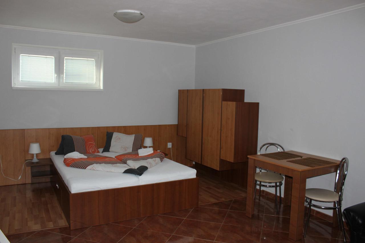 Privat Arcadia Apartment Podhajska Exterior photo
